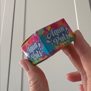 Peachy Queen Yellow Limon Aqua Pot